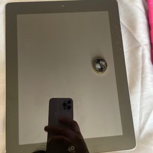 Used condition. Included kids case